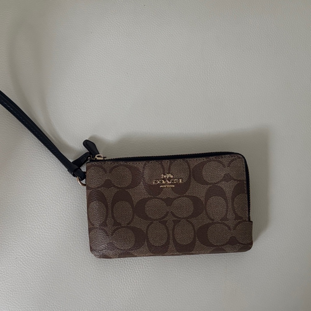 Coach Monogram Double Zipper Wristlet Brown Wristlet ( LIke New Without Tags) - Picture 12 of 15